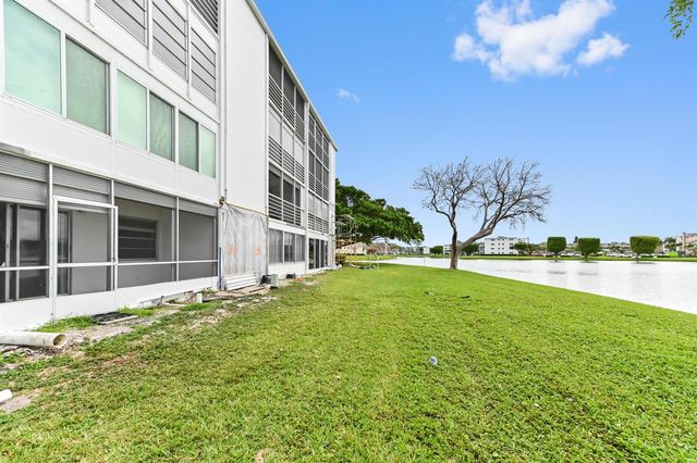 1034 Rexford B, Boca Raton, FL 33434