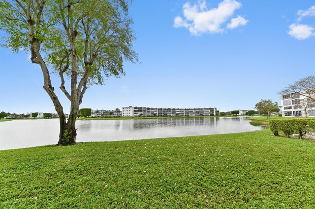 1034 Rexford B, Boca Raton, FL 33434