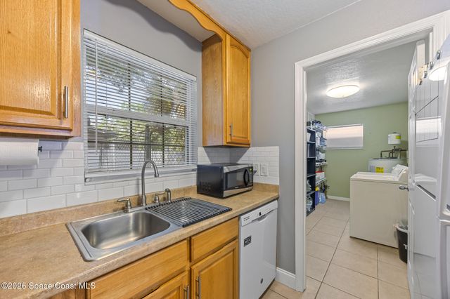 978 Bouganvillea Drive, Rockledge, FL 32955