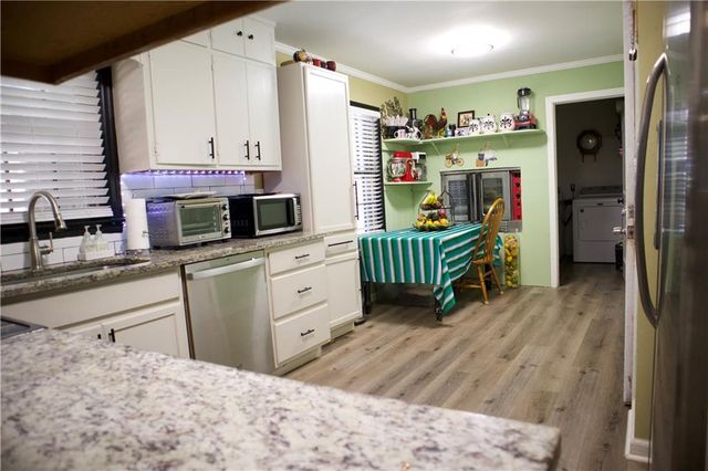 2586 Brandon Road, Atlanta, GA 30337