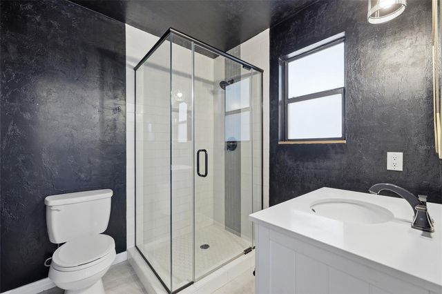 431 NW 32 AVENUE, Gainesville, FL 32609