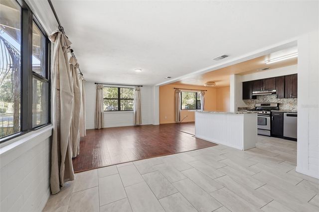 431 NW 32 AVENUE, Gainesville, FL 32609