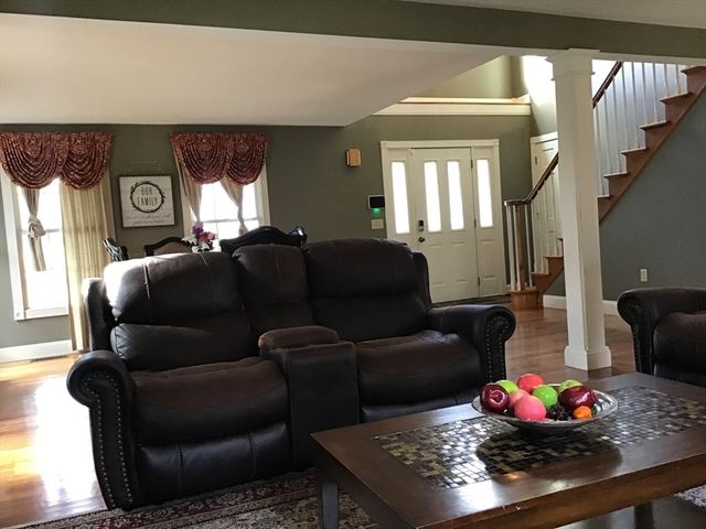 299 Three Rivers Rd, Wilbraham, MA 01095