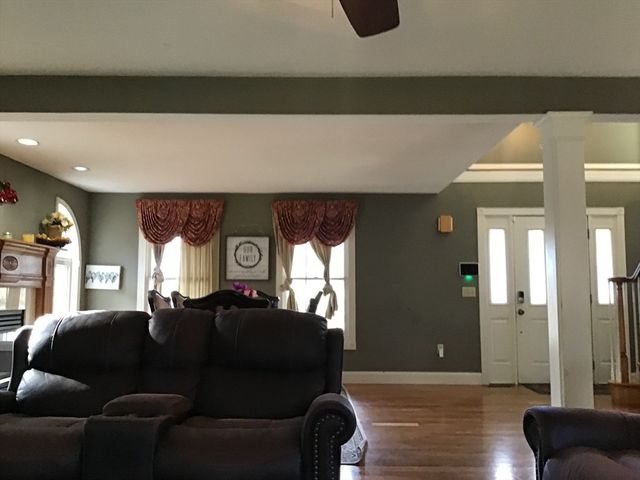 299 Three Rivers Rd, Wilbraham, MA 01095