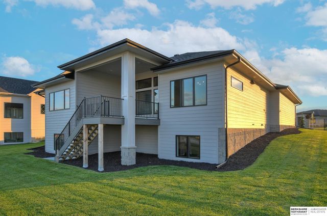 3111 S 209th Street, Elkhorn, NE 68022