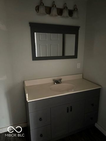 564 N Us Highway 231, Greencastle, IN 46135