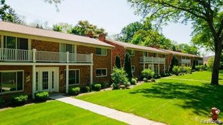 542 S Neff Lane Lane, Grosse Pointe, MI 48230
