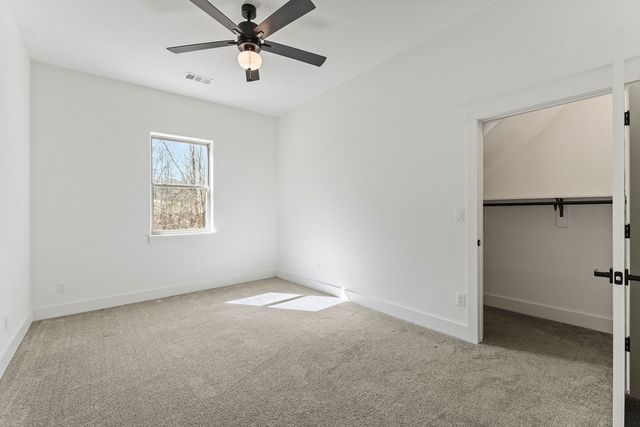 11 Pagham Lane, Bella Vista, AR 72714
