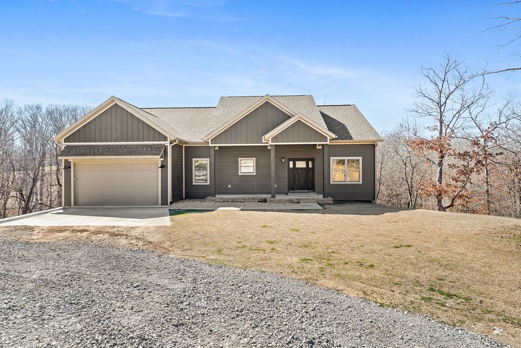 11 Pagham Lane, Bella Vista, AR 72714
