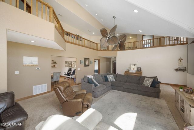 6776 Eland Road, Joplin, MO 64804