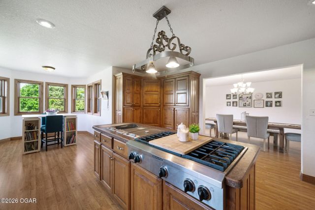 6776 Eland Road, Joplin, MO 64804