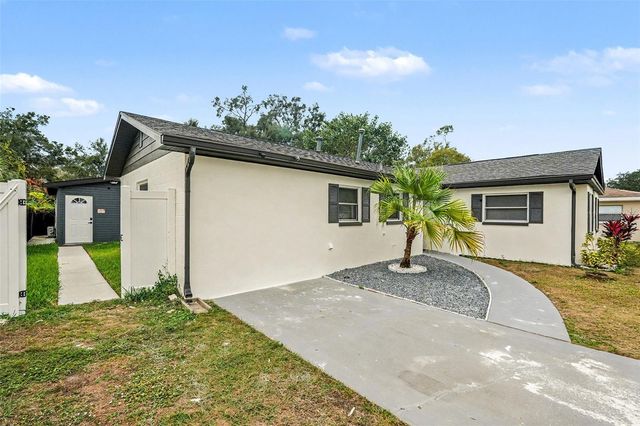 611 HUNTINGTON STREET, Brandon, FL 33511