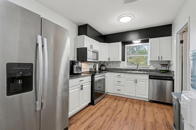 611 HUNTINGTON STREET, Brandon, FL 33511