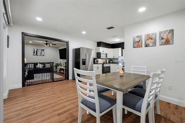 611 HUNTINGTON STREET, Brandon, FL 33511