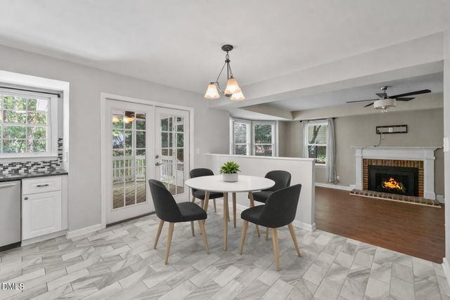 3020 Plaza Place, Raleigh, NC 27612