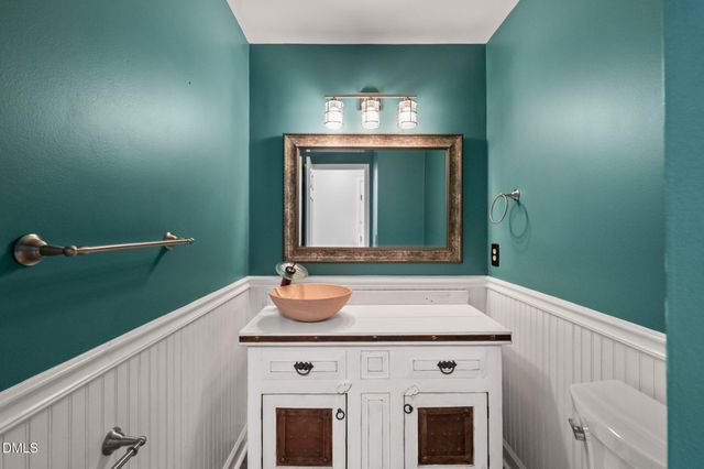 3020 Plaza Place, Raleigh, NC 27612