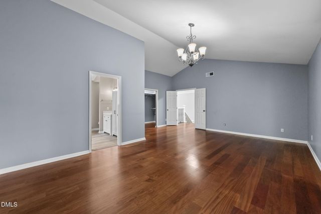 3020 Plaza Place, Raleigh, NC 27612