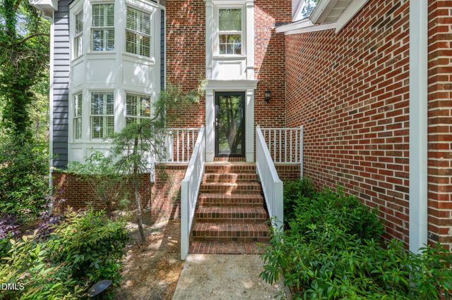 3020 Plaza Place, Raleigh, NC 27612