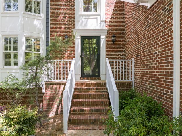 3020 Plaza Place, Raleigh, NC 27612