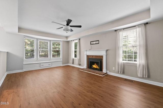 3020 Plaza Place, Raleigh, NC 27612