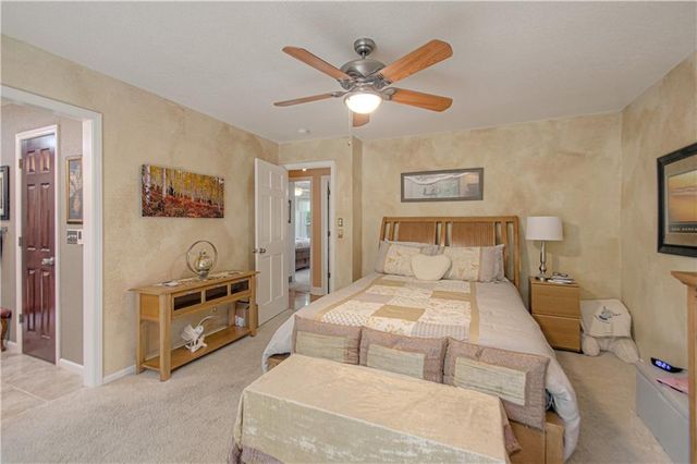1144 Camelot Drive, Liberty, MO 64068