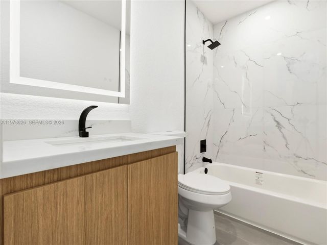 4451 SW 21st St, West Park, FL 33023