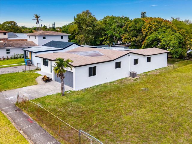 4451 SW 21st St, West Park, FL 33023