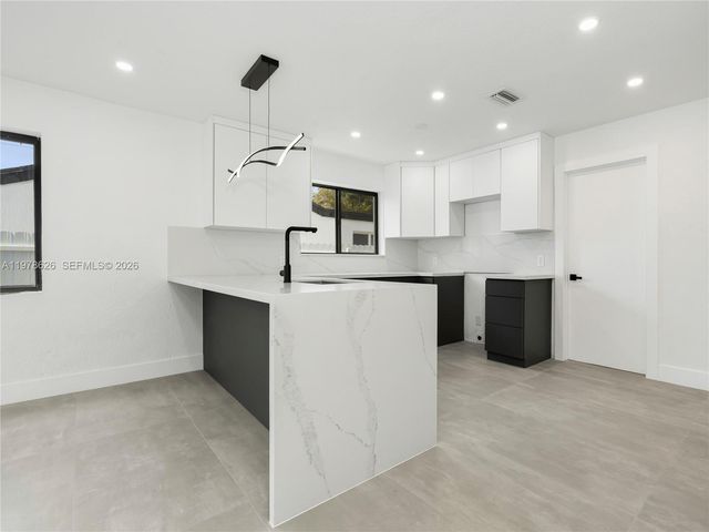 4451 SW 21st St, West Park, FL 33023