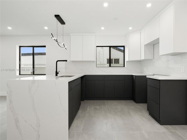 4451 SW 21st St, West Park, FL 33023