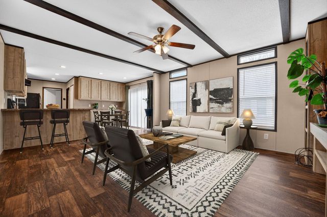 16 Fourth Street ST, Maxwell, TX 78656