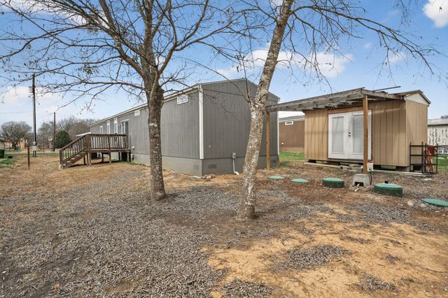 16 Fourth Street ST, Maxwell, TX 78656