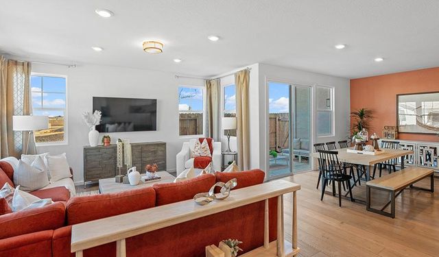 8392 Solfrid Way, Elk Grove, CA 95757