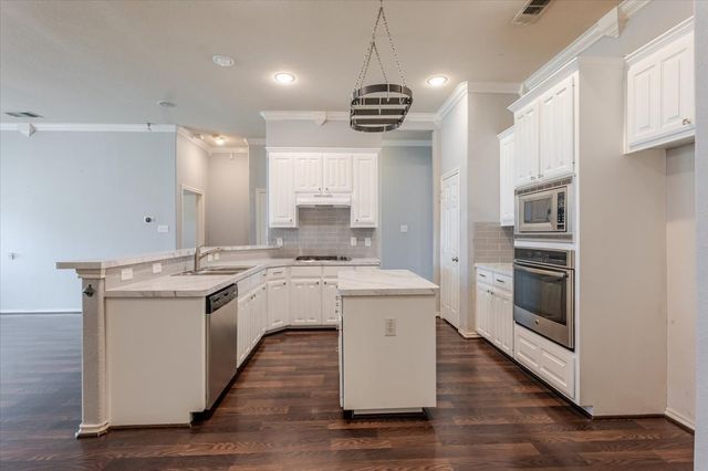 2720 Alpena Drive, Fort Worth, TX 76131