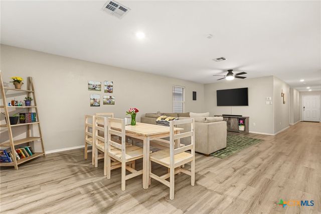 2921 Green Finch, New Braunfels, TX 78130