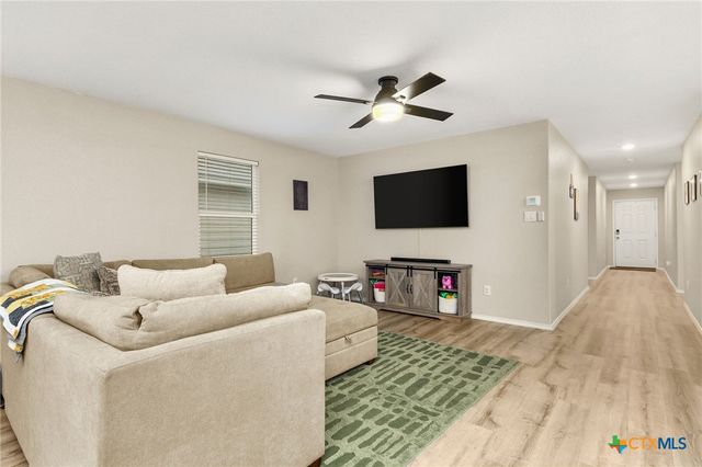 2921 Green Finch, New Braunfels, TX 78130