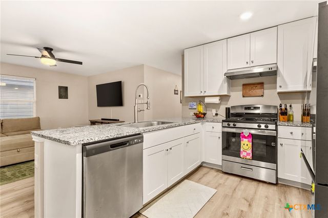 2921 Green Finch, New Braunfels, TX 78130