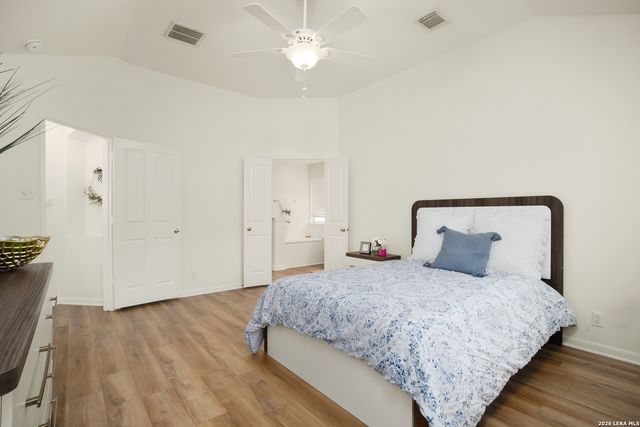 817 Emerald Bay, San Antonio, TX 78260