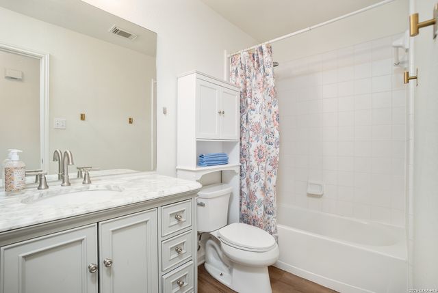 817 Emerald Bay, San Antonio, TX 78260