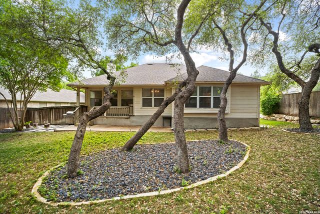 817 Emerald Bay, San Antonio, TX 78260