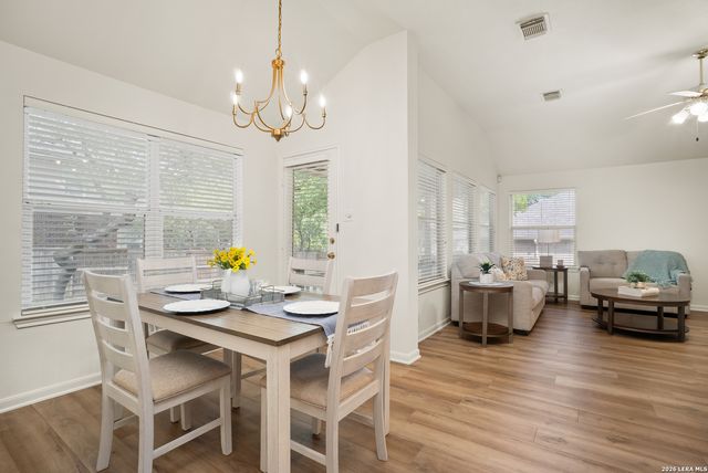 817 Emerald Bay, San Antonio, TX 78260