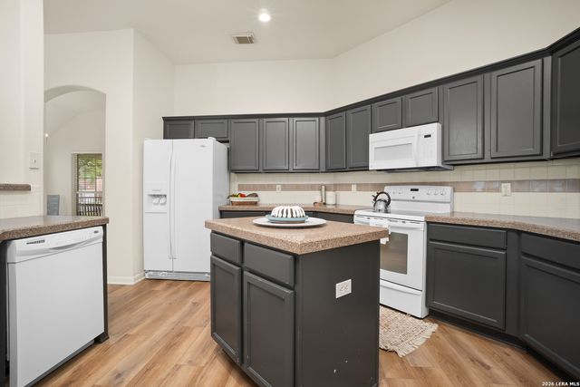 817 Emerald Bay, San Antonio, TX 78260