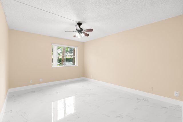 9855 Westview Drive 714, Coral Springs, FL 33076