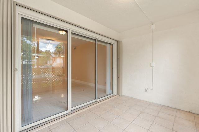 9855 Westview Drive 714, Coral Springs, FL 33076