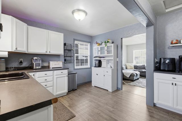 1224 W Decatur Ave, Spokane, WA 99205
