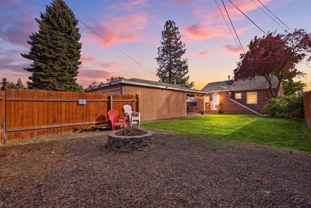 1224 W Decatur Ave, Spokane, WA 99205