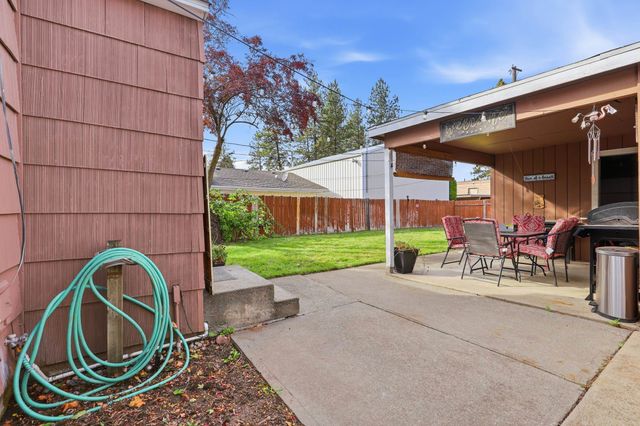 1224 W Decatur Ave, Spokane, WA 99205