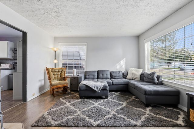 1224 W Decatur Ave, Spokane, WA 99205