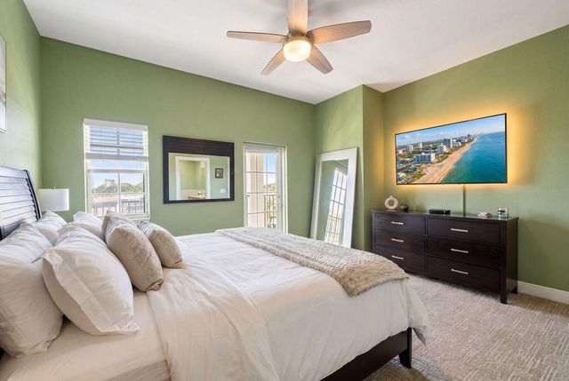 261 SW 6th Place, Pompano Beach, FL 33060