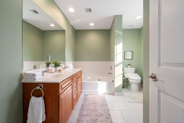 261 SW 6th Place, Pompano Beach, FL 33060