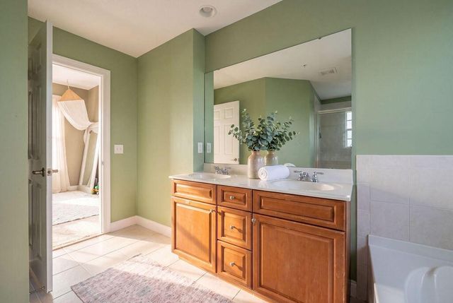 261 SW 6th Place, Pompano Beach, FL 33060